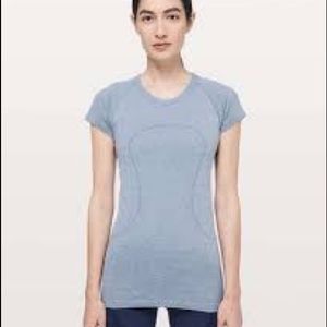 Lululemon Swiftly Tech SS 2.0* Shine in Regatta Blue Size 8 - New With Tags